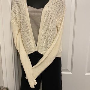 Cropped Cardigan, Pearl details - Size L